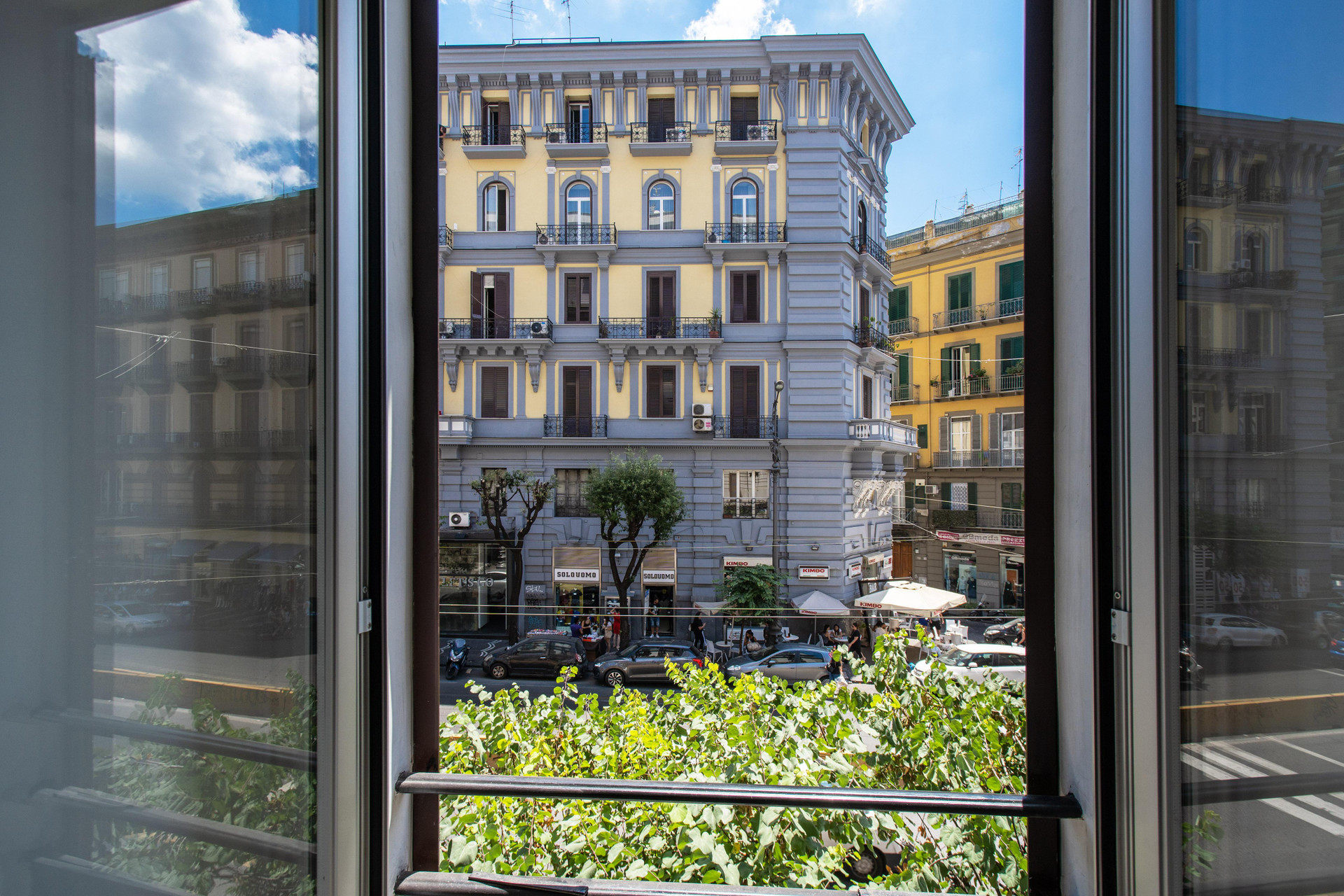Vista Exterior Napoli Suite