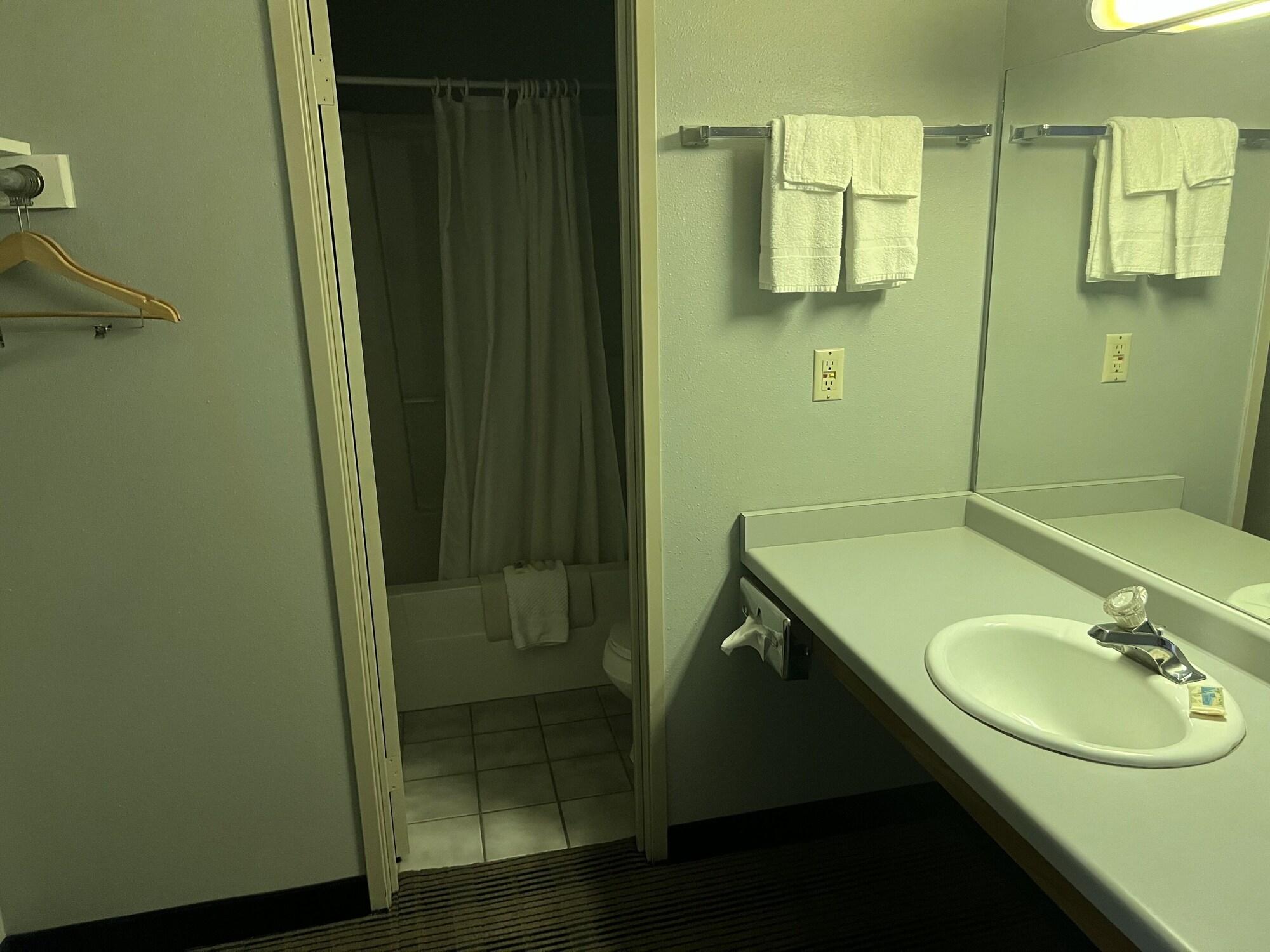 Varios The Ridge Hotel Portage