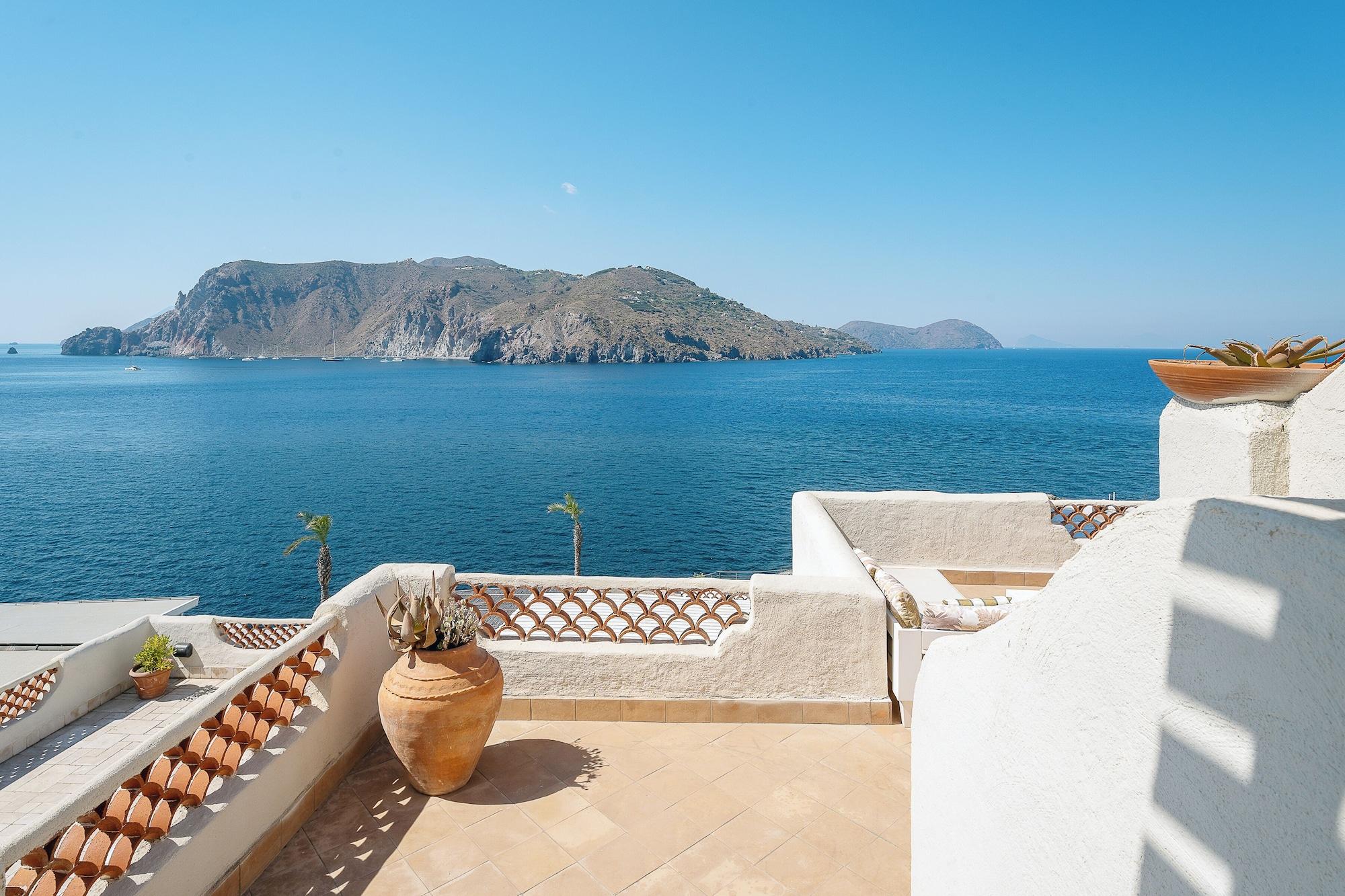 Habitación Therasia Resort Sea & Spa - The Leading Hotels of the World