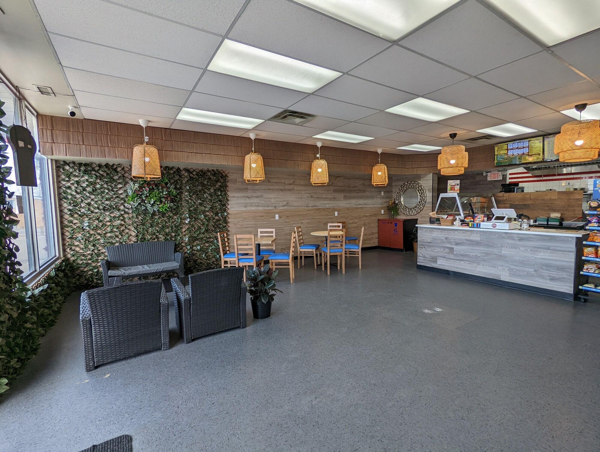 Restaurant Riverside Suites