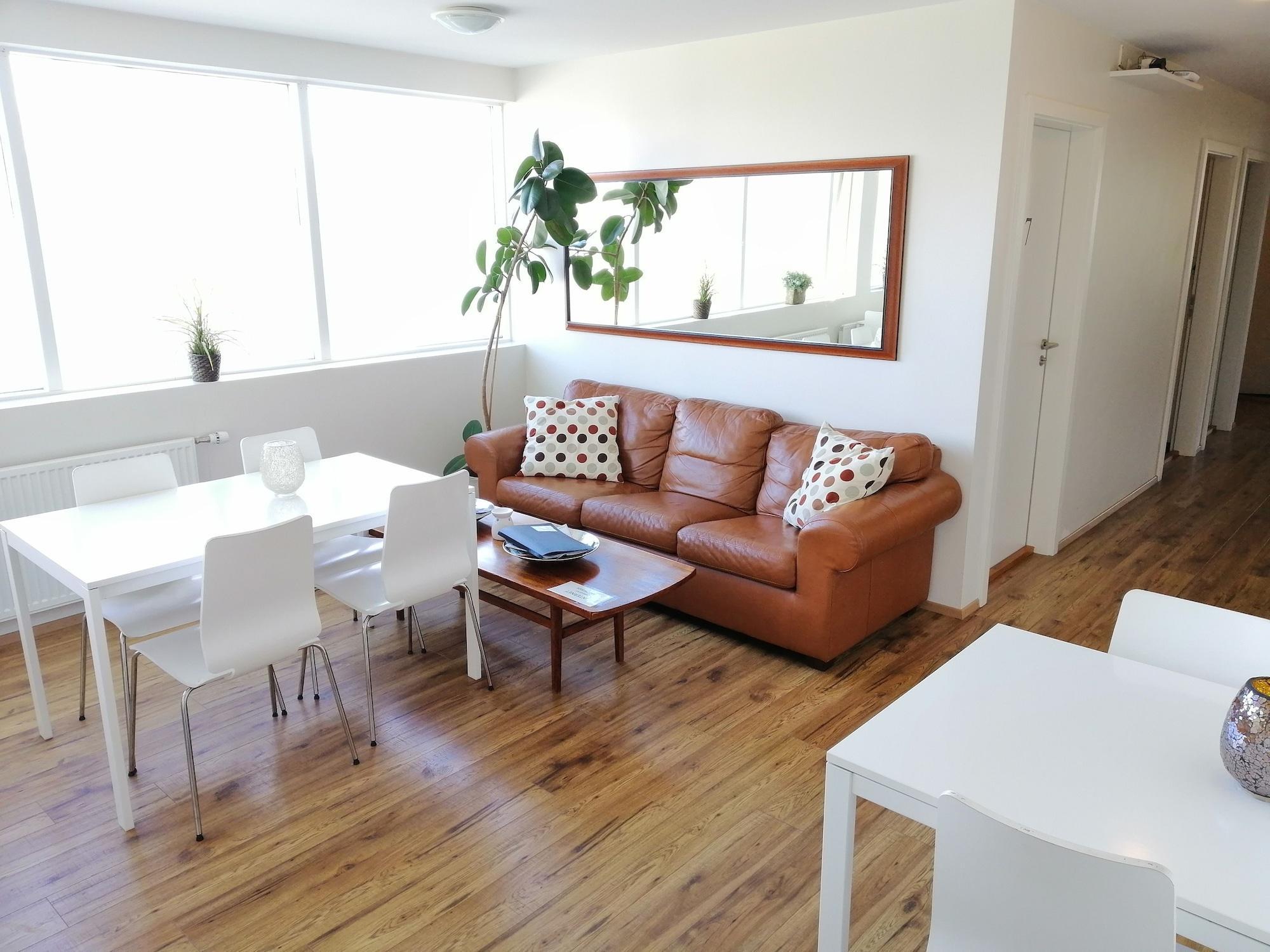 Restaurant Lyngás Guesthouse