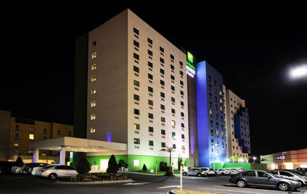 Holiday Inn Express Hotel & Suites Toluca Zona Aeropuerto by IHG