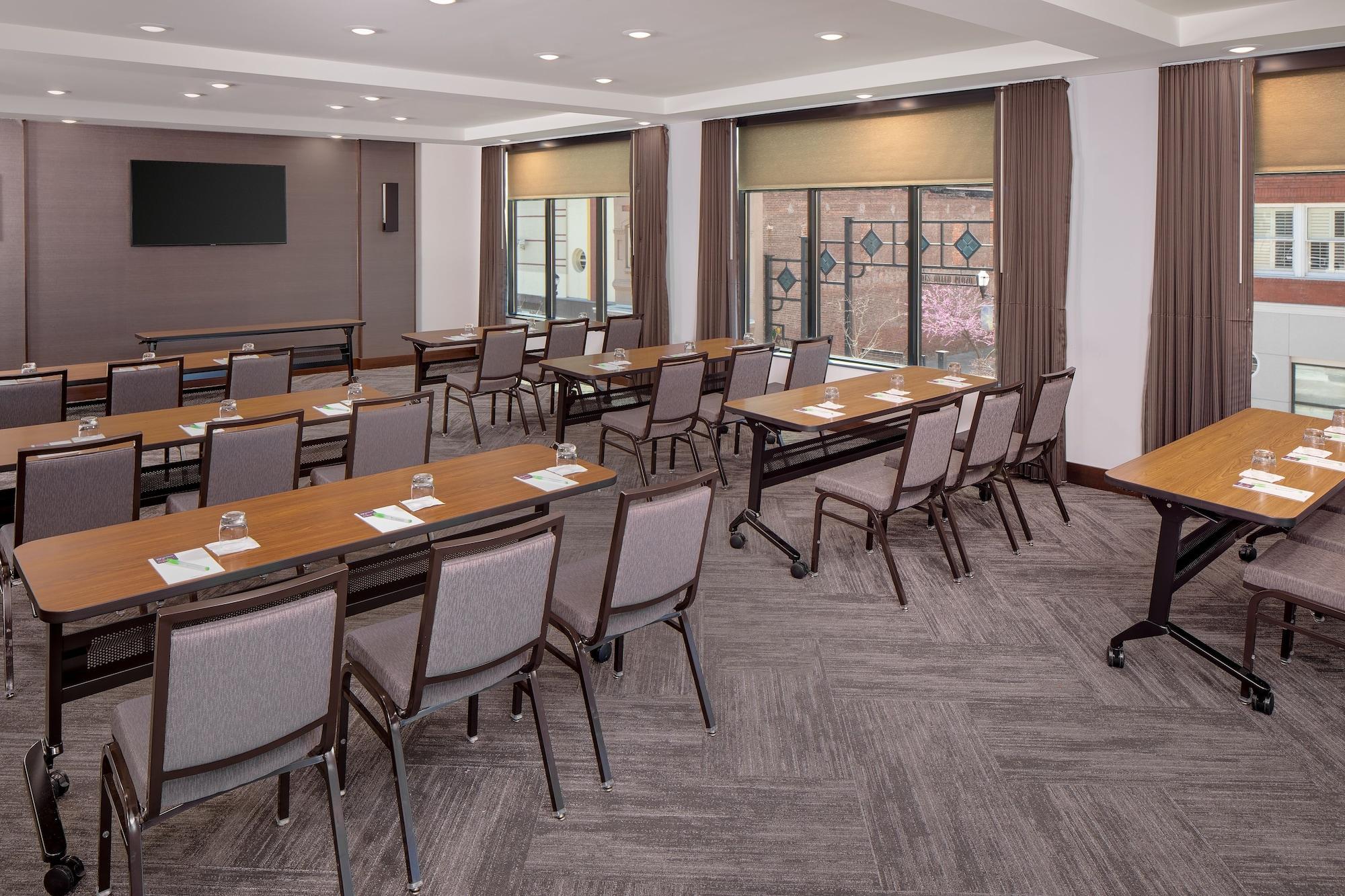 Sala de Reuniones Hyatt Place Florence Downtown