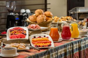 Alojamiento - El Rey Palace Hotel