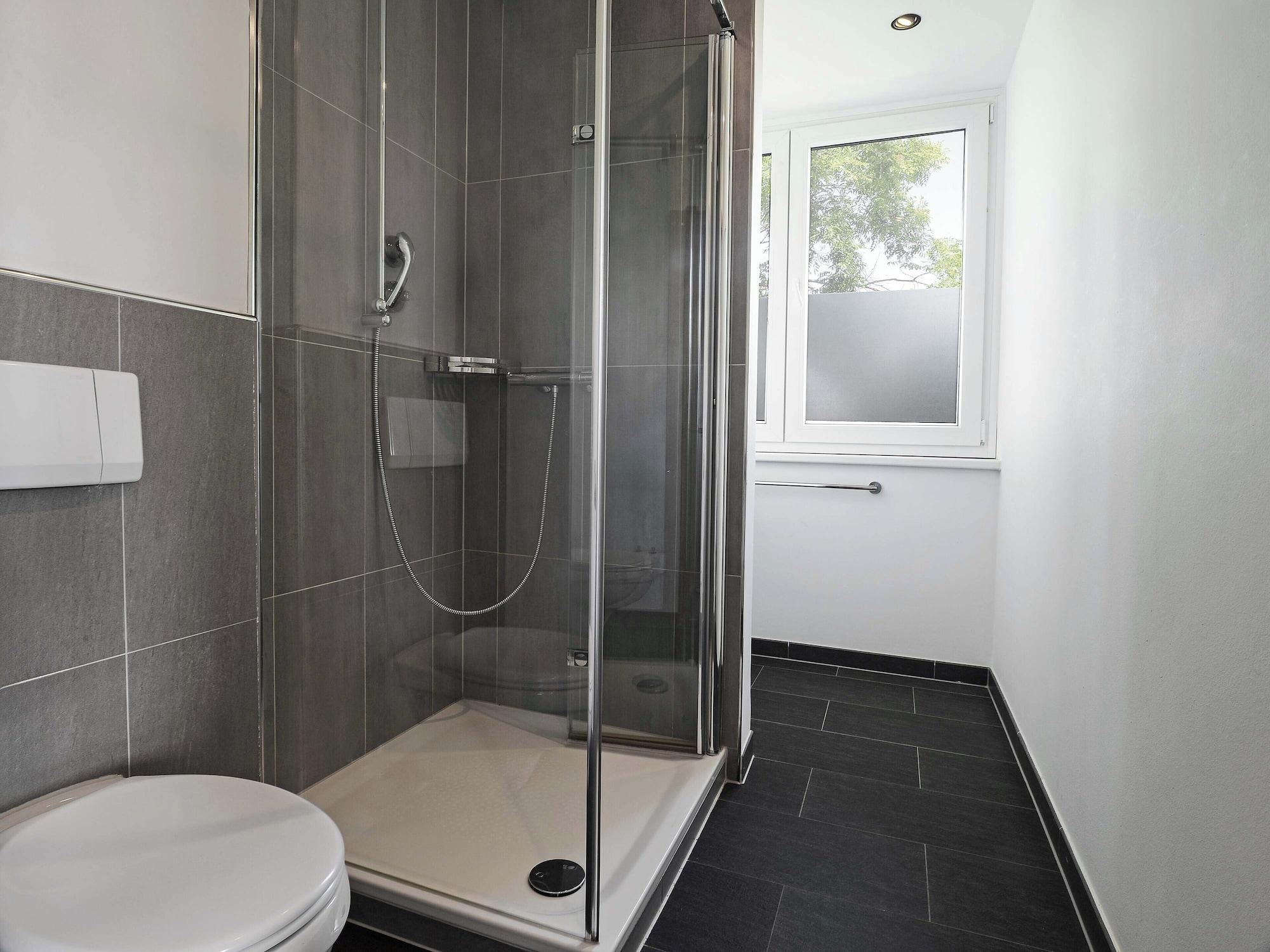 Equipamiento de Habitación B&B HOTEL Krefeld-Süd