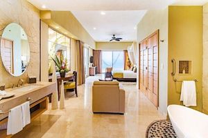 Alojamiento - Luxury 5-Star Garza Blanca 2BR/3BA Suite with Ocean Views!