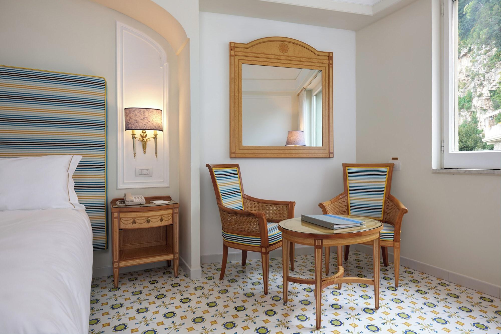 Habitación Grand Hotel Capodimonte