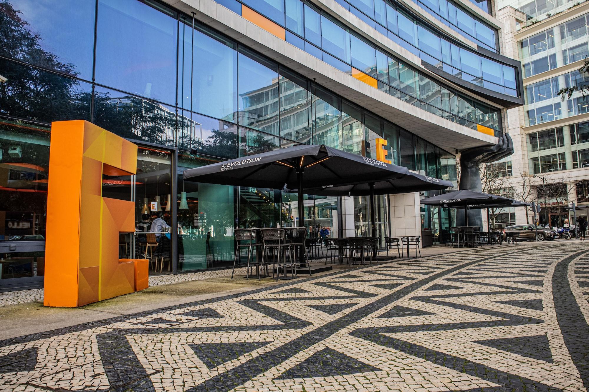 Vista Exterior EVOLUTION Lisboa Hotel