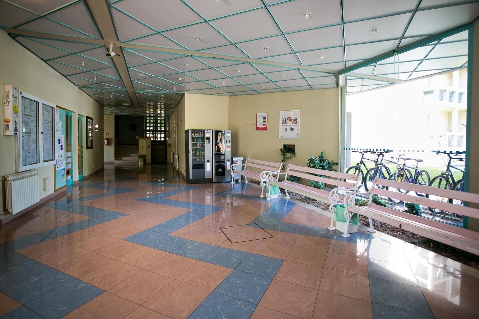 Instalaciones Recreativas Hostel Spinut