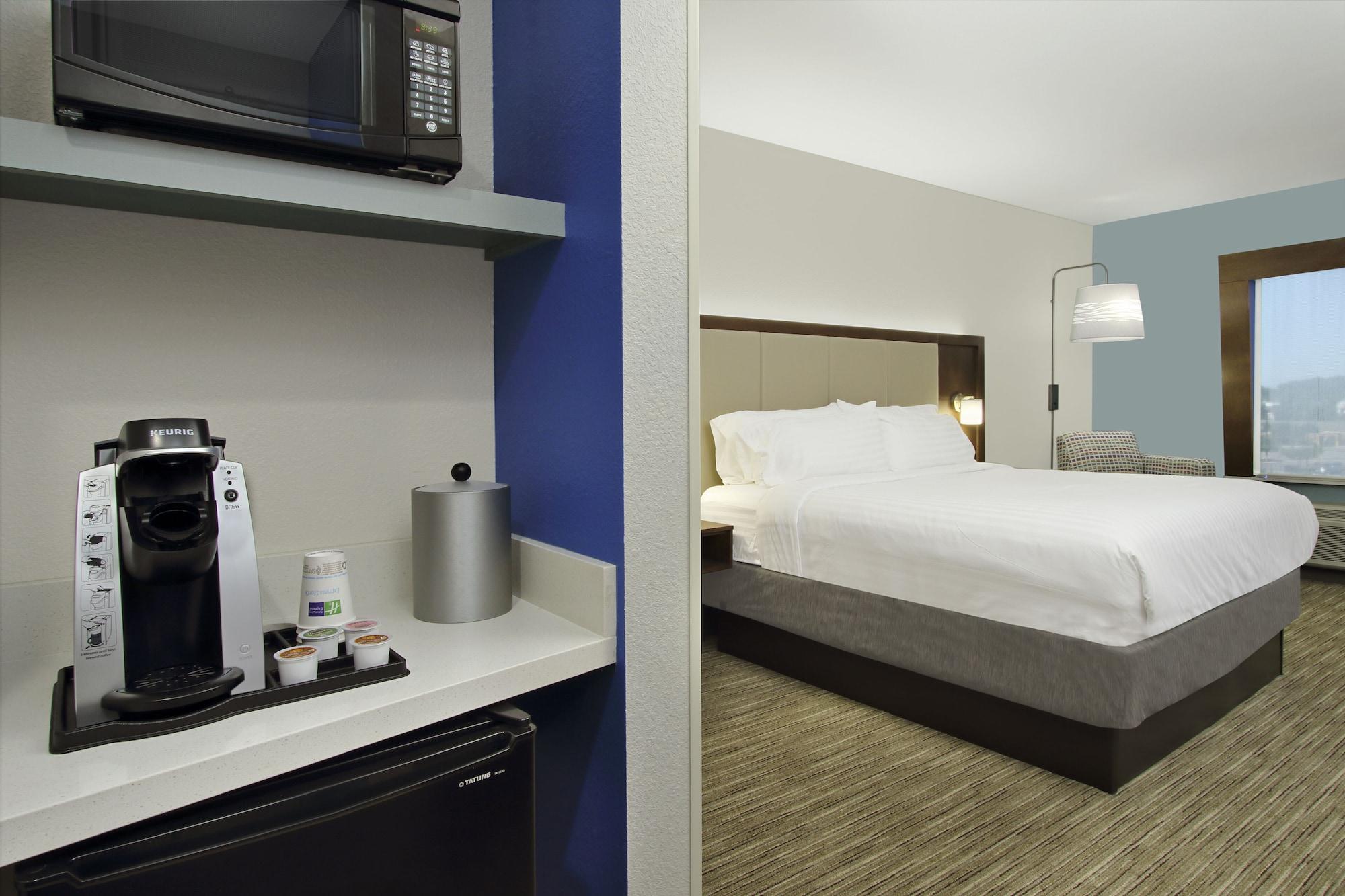 Habitación Holiday Inn Express & Suites Columbus North by IHG