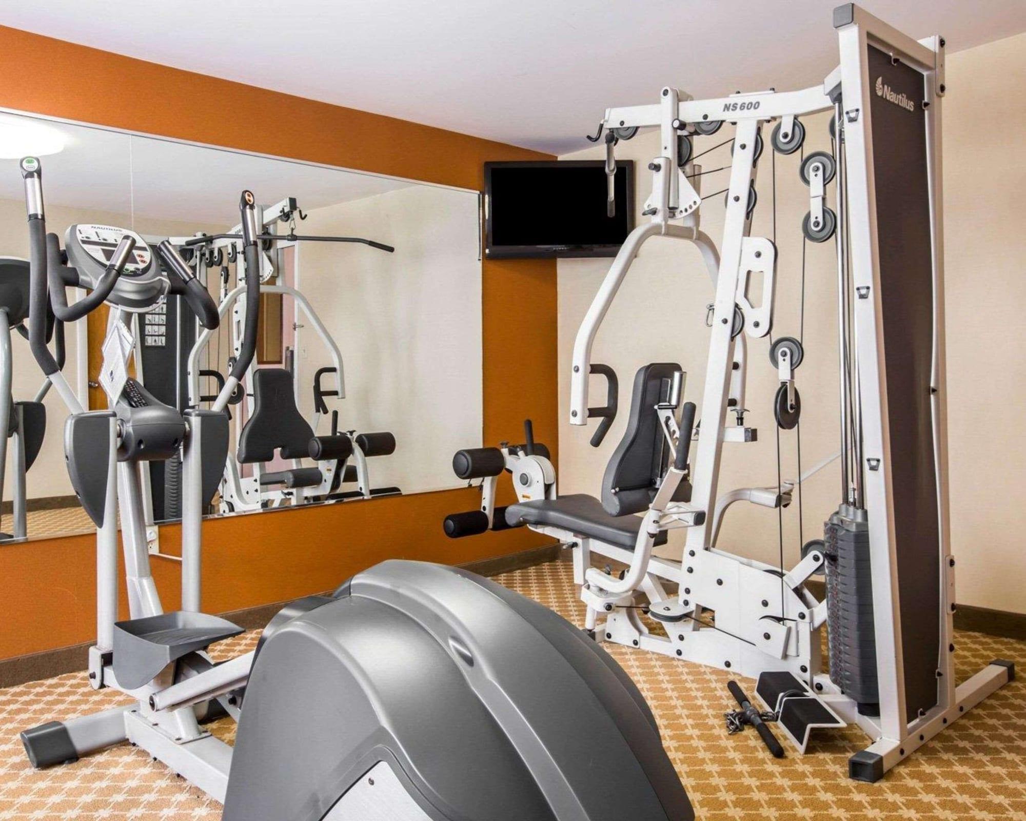 Gimnasio Econo Lodge Lake Region