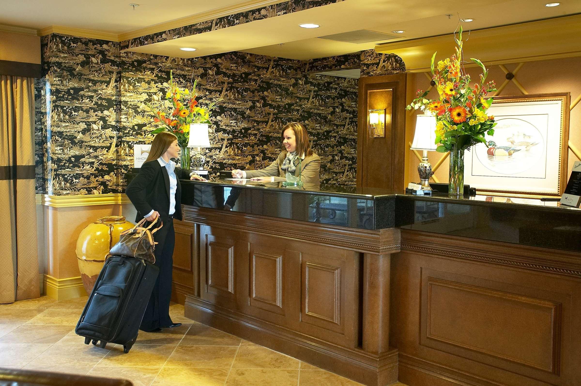 Vista Lobby Homewood Suites by Hilton at The Waterfront