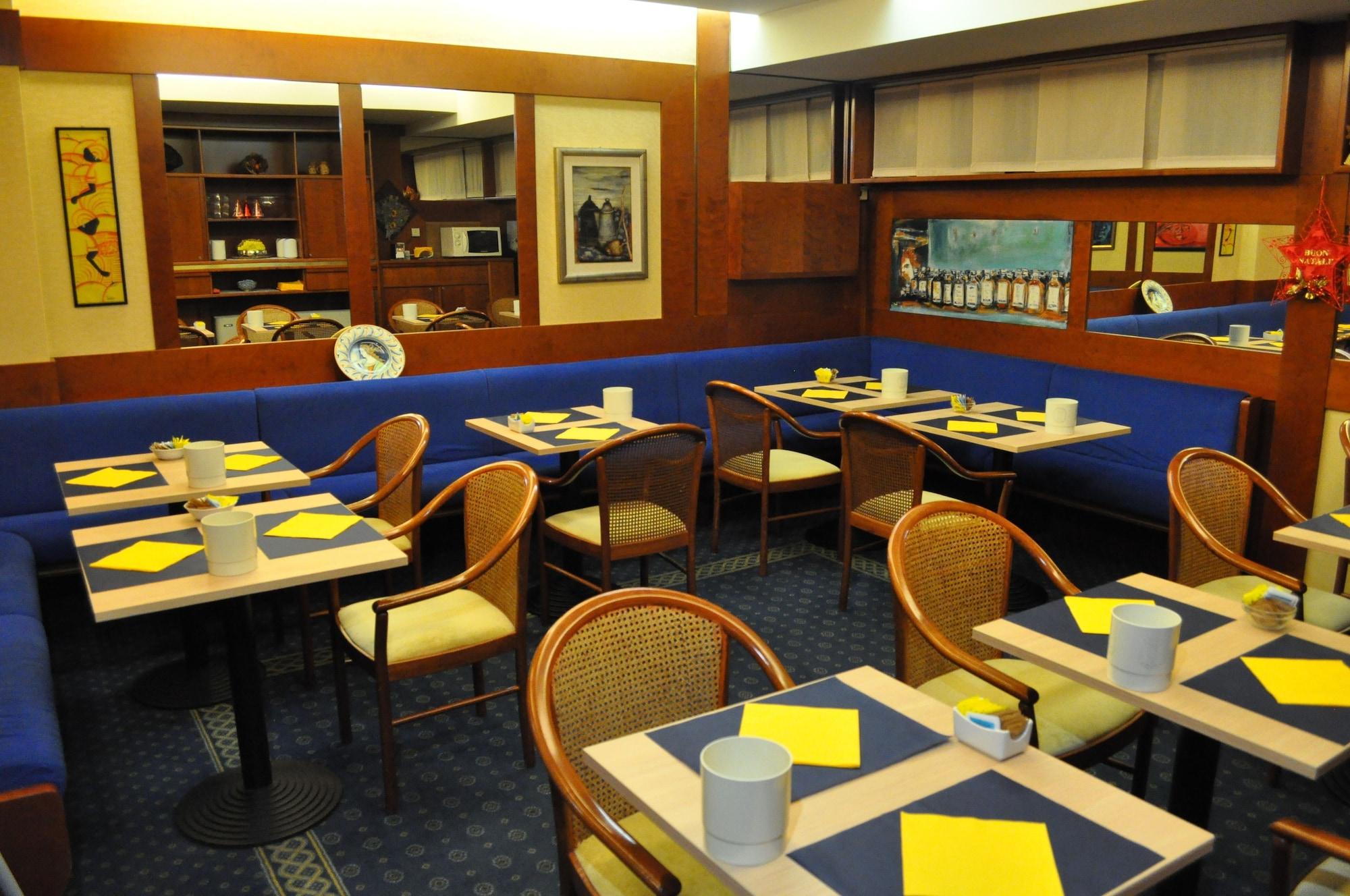 Bar/Salón Hotel Igea