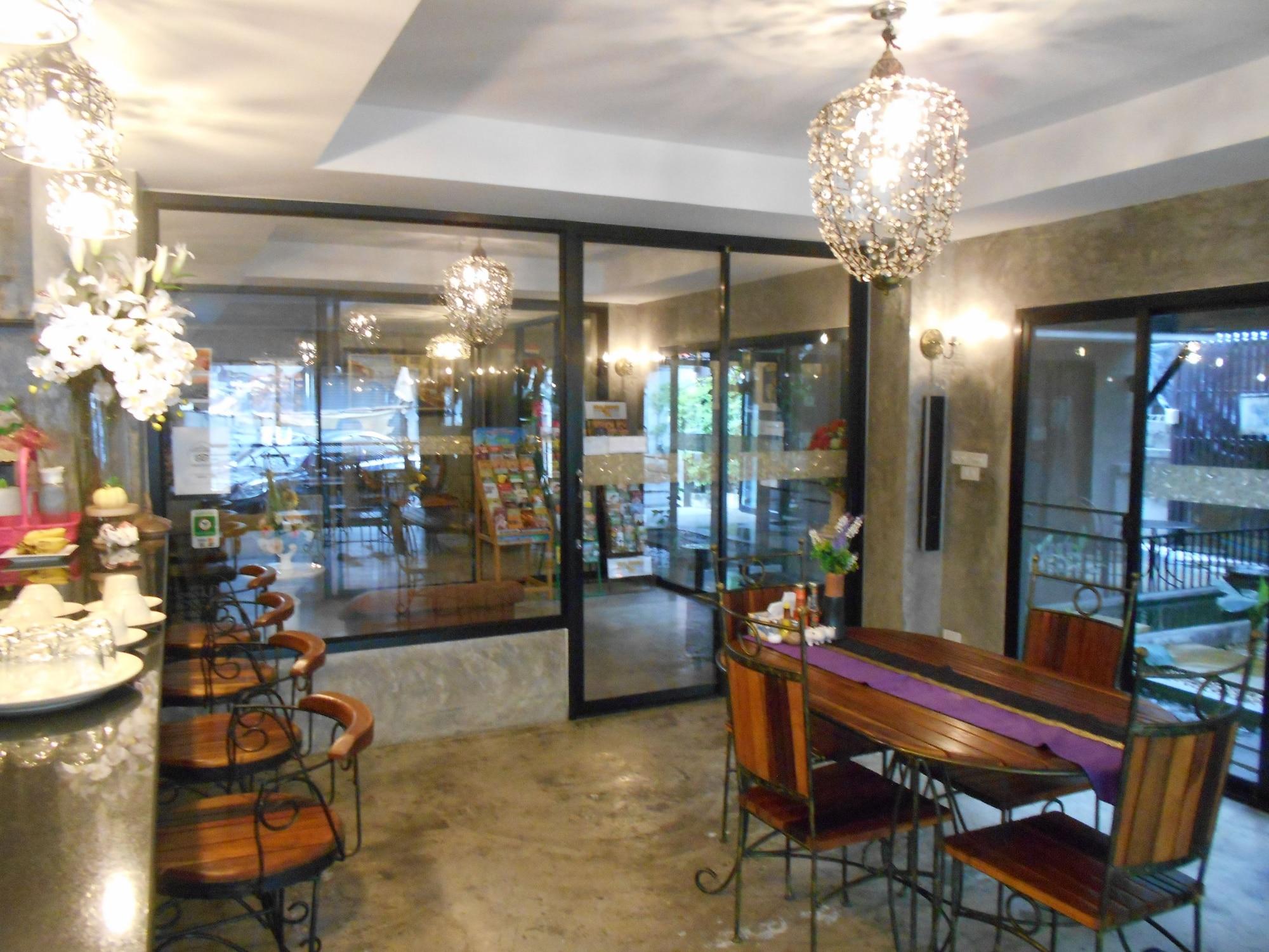 Bar/Salón G2 Boutique Hotel