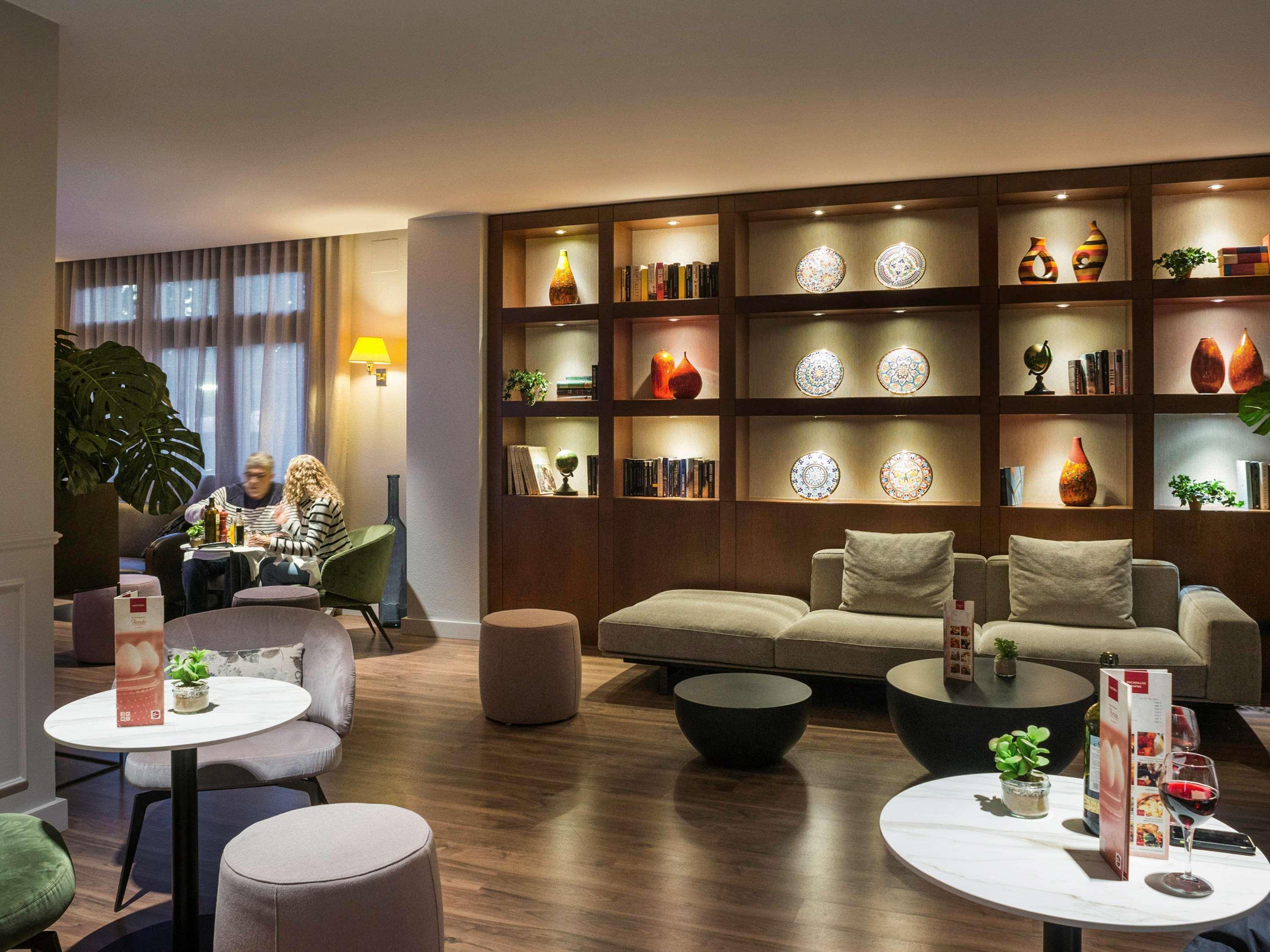 Vista Lobby Ibis Styles Figueres Ronda