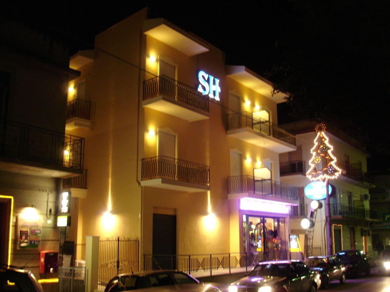 Vista Exterior Hotel Sait