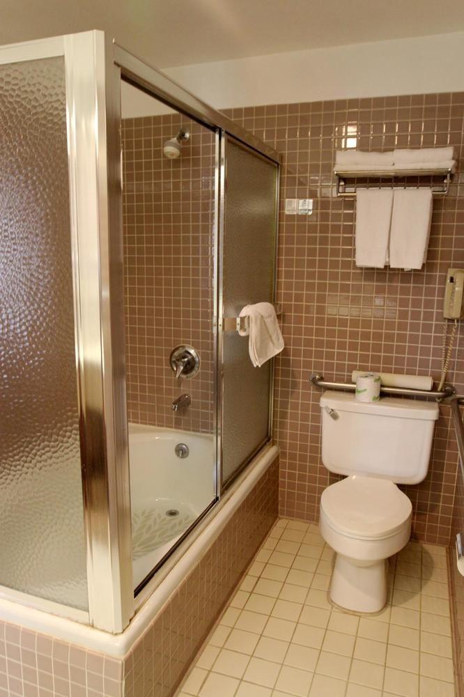 Hotel Metro Plaza Hotel