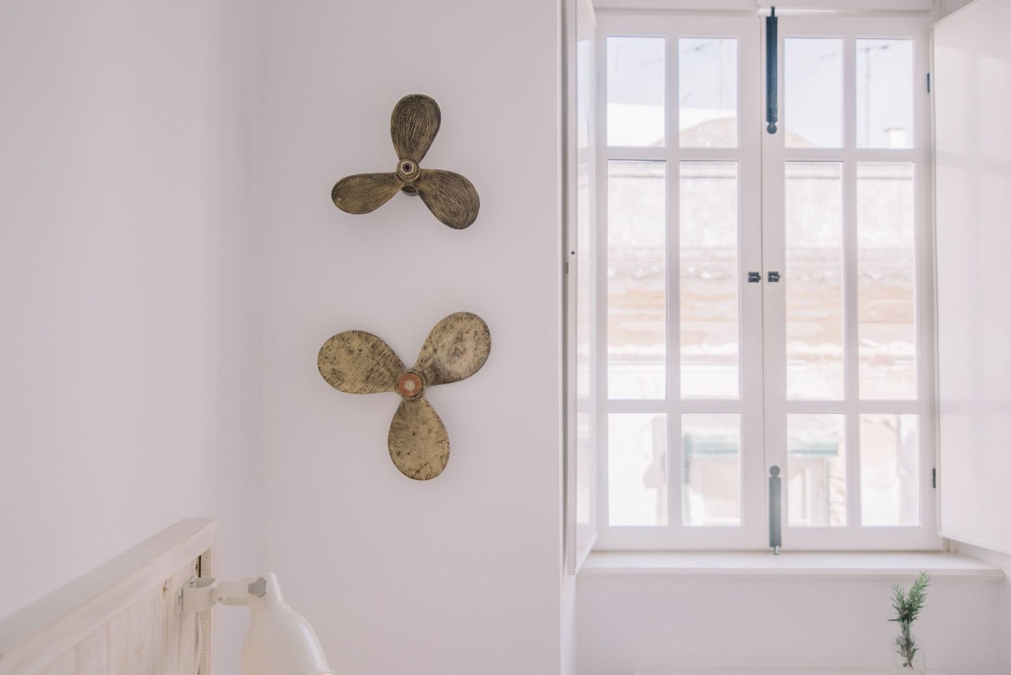 Vista Lobby Guest Mar