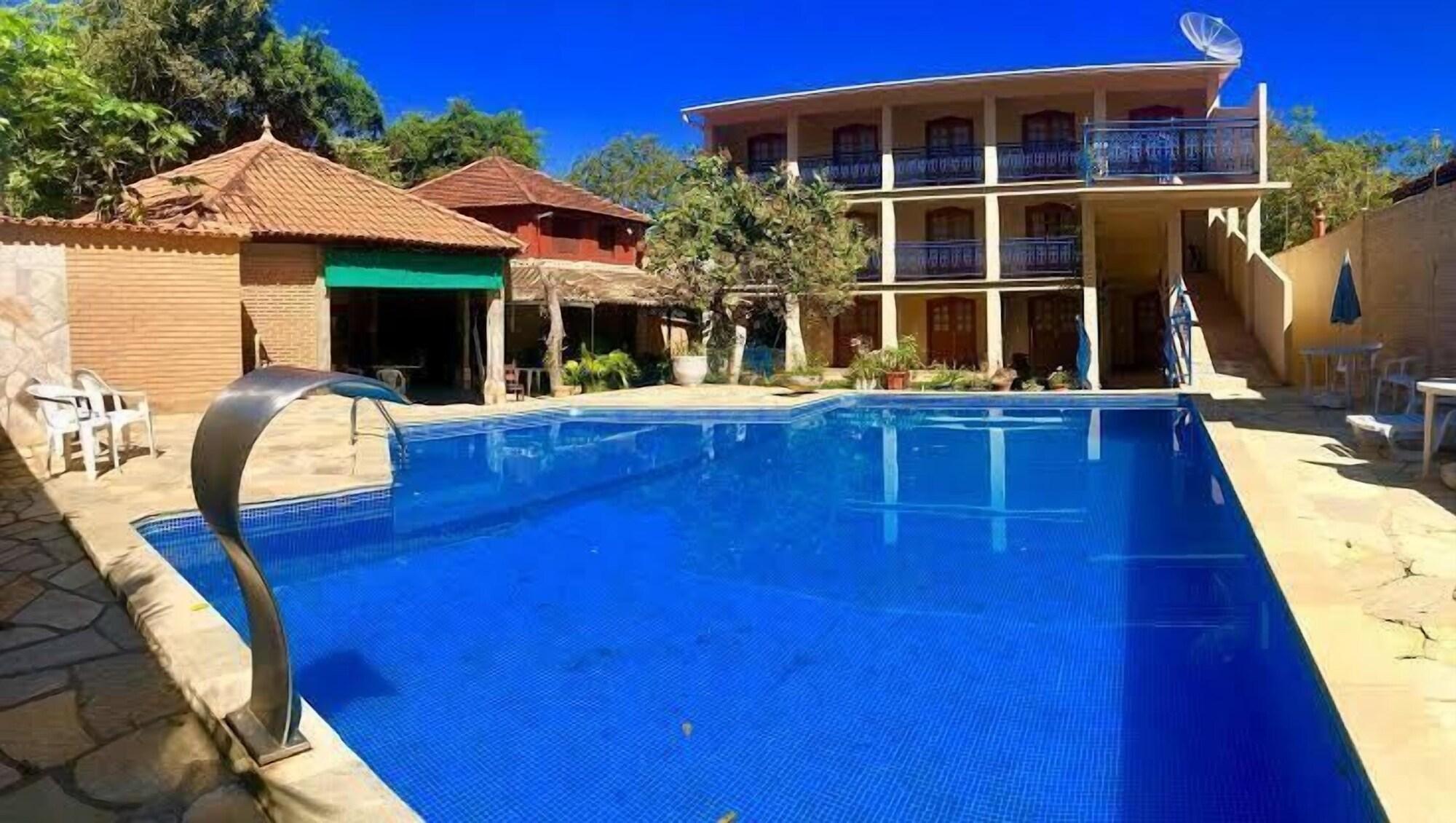 Vista Piscina Pousada AHP