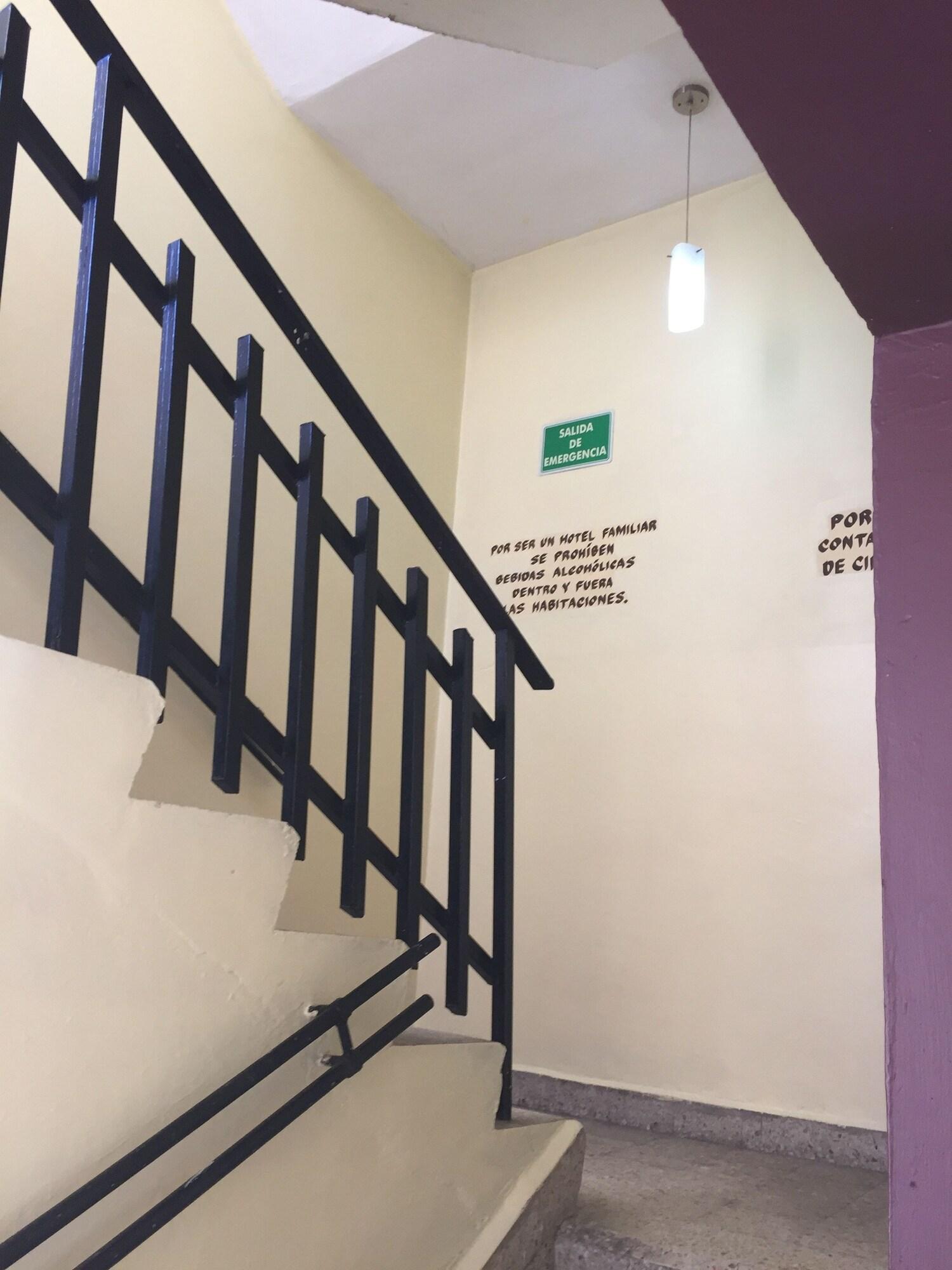 Varios Hotel del Centro