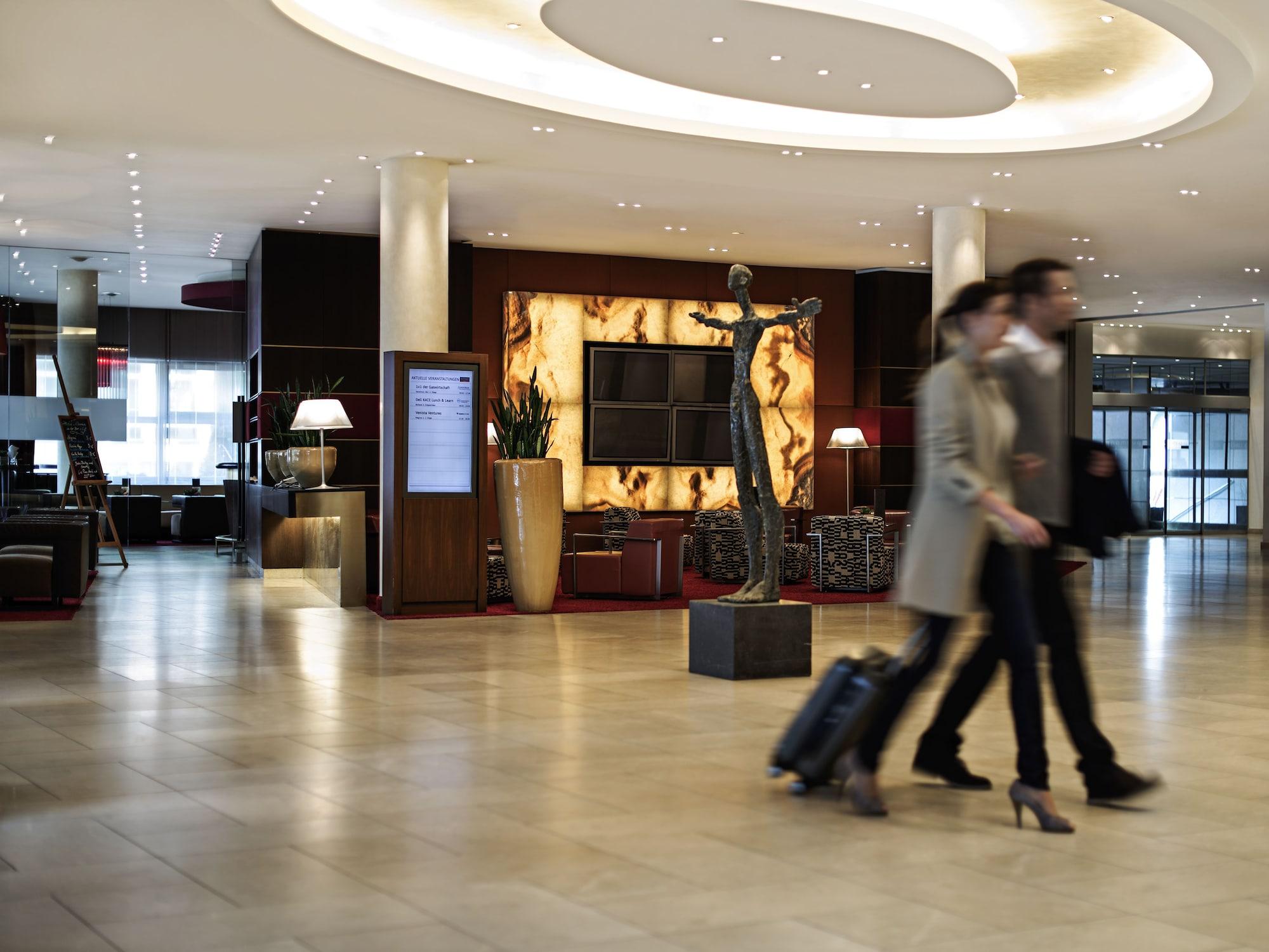 Vista Lobby Pullman Cologne