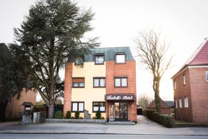 Alojamiento - Firzlaffs Hotel Neumünster