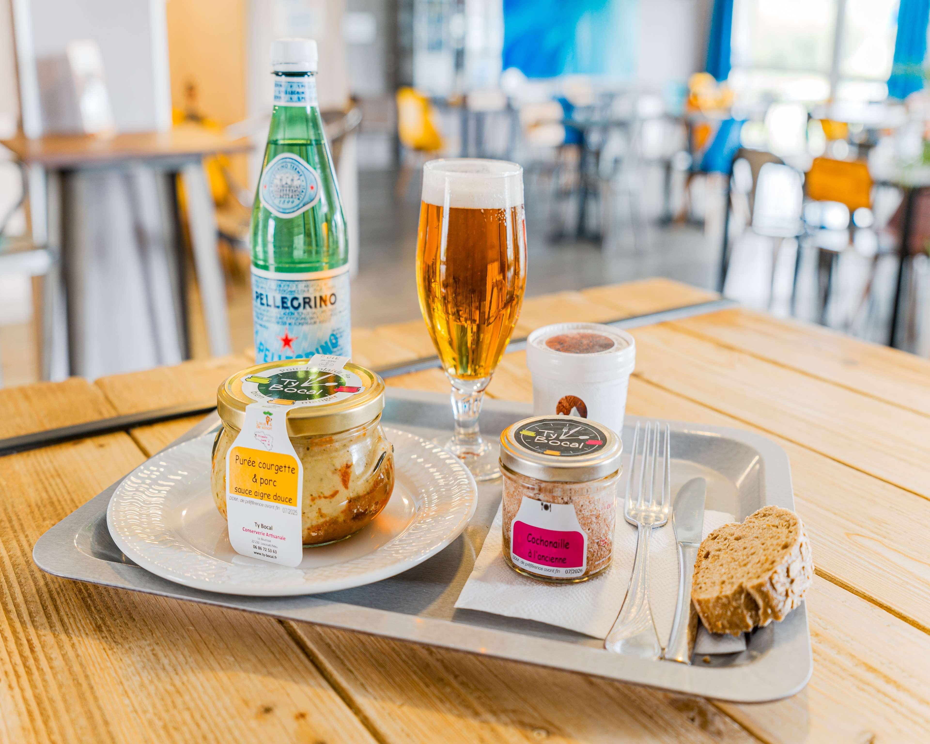 Bar/Salón KYRIAD DIRECT Tours Sud - Chambray Lès Tours