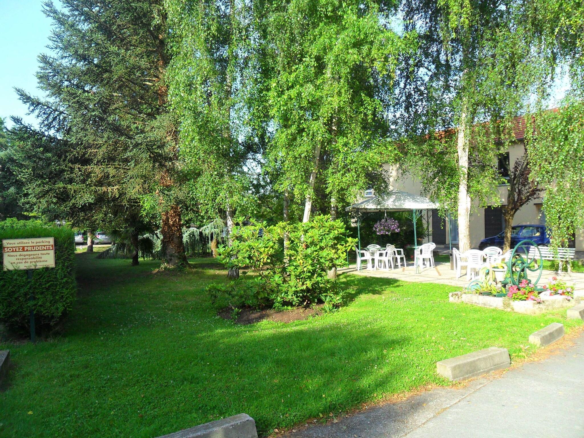 Varios Hôtel Sanotel