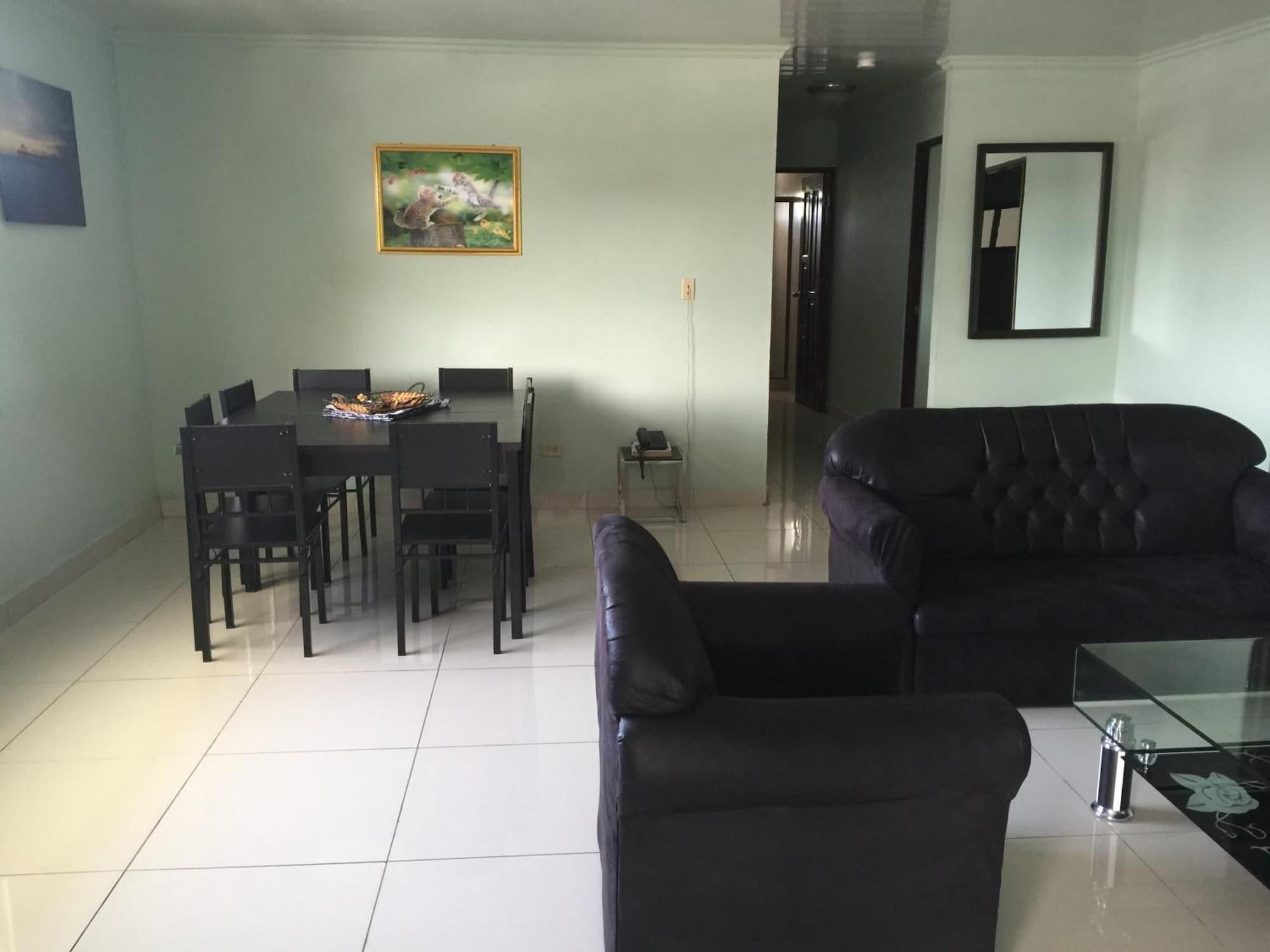 Equipamiento de Habitación Hotel Lleras