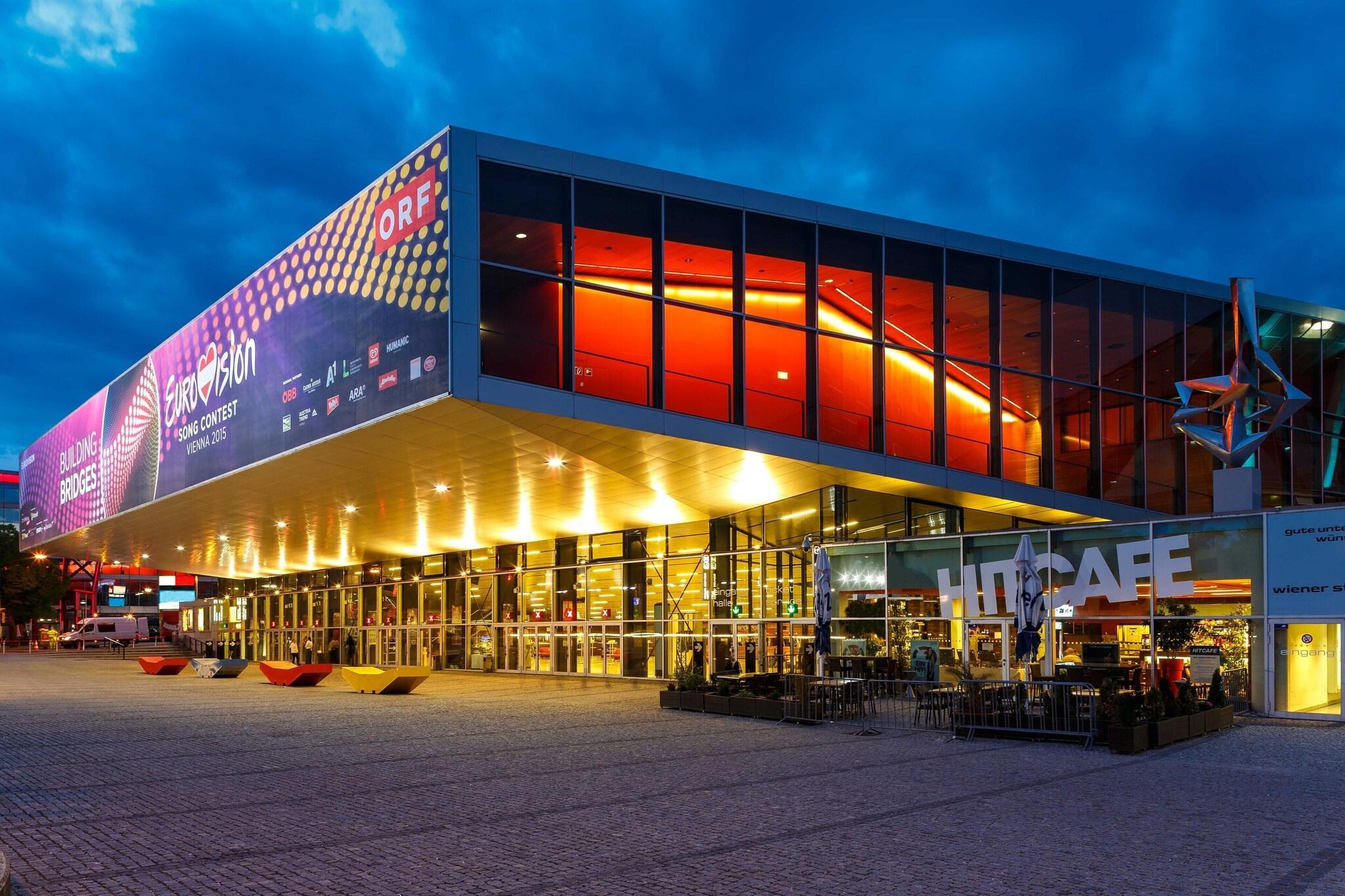 Vista Exterior Hotel Fabrik