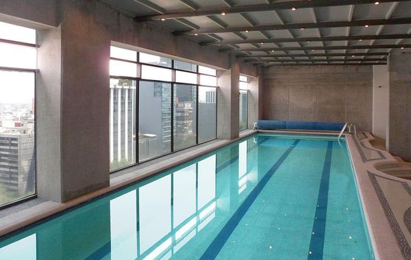 Suites Capri Reforma - Hoteles cerca de Embajada Americana en Ciudad de México