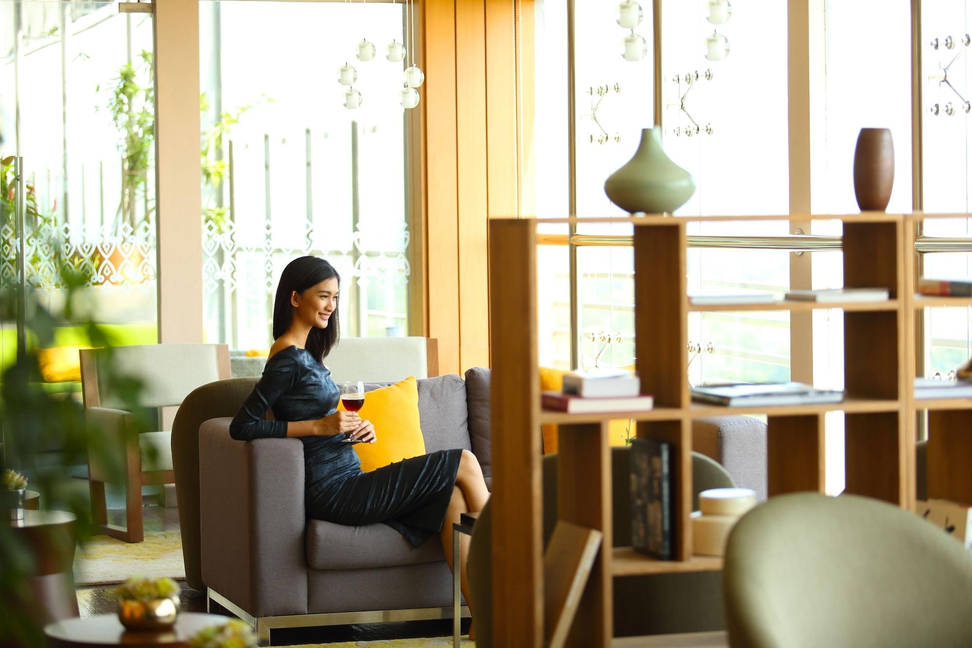Vista Lobby Hotel Santika Premiere ICE - BSD City