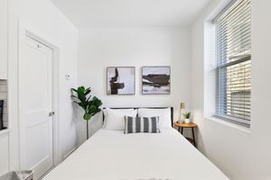 Alquiler Vacacional - Minimalist Design Studio Apt in Uptown