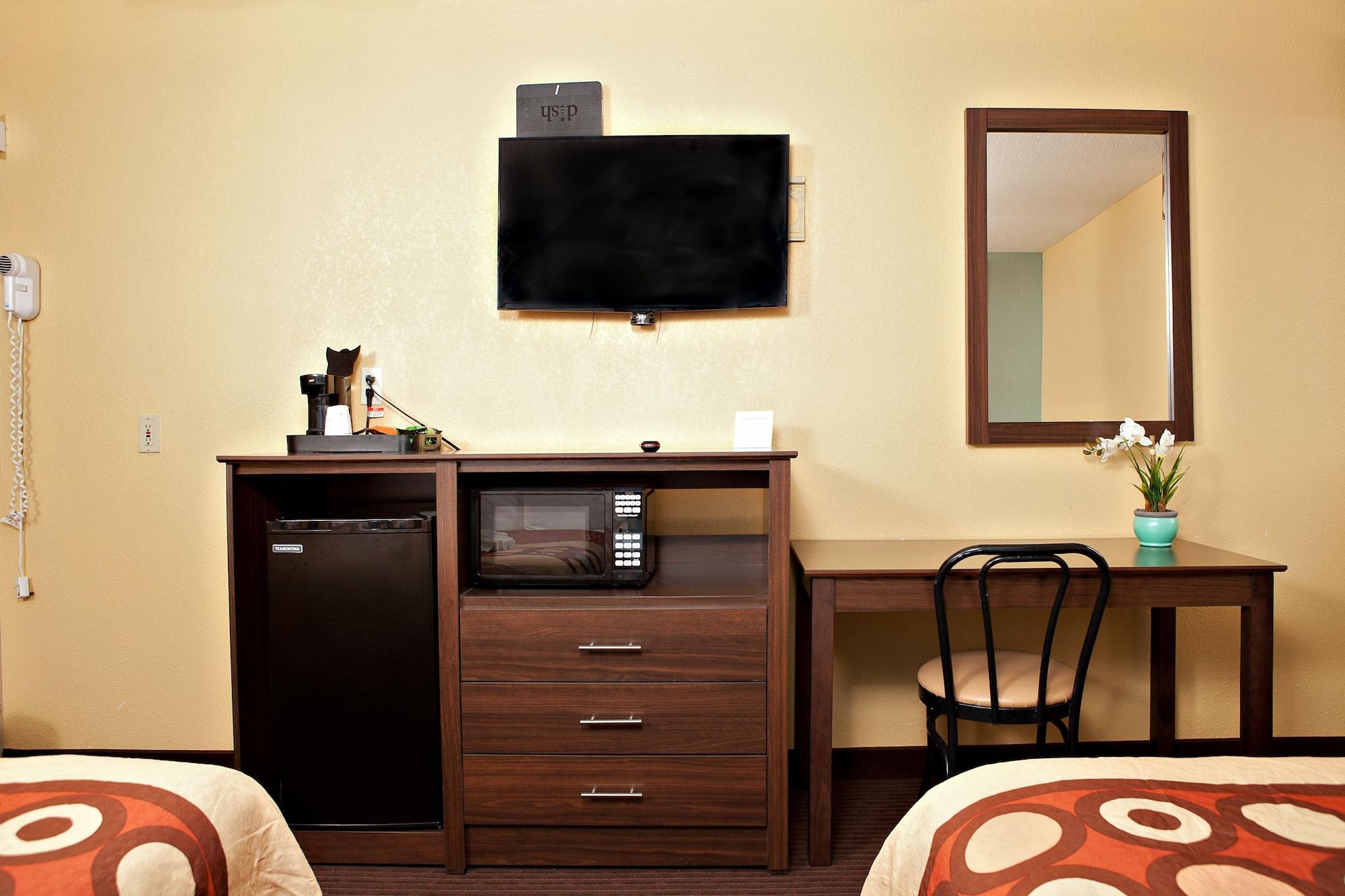 Set de Habitación Super 8 by Wyndham Wichita Airport