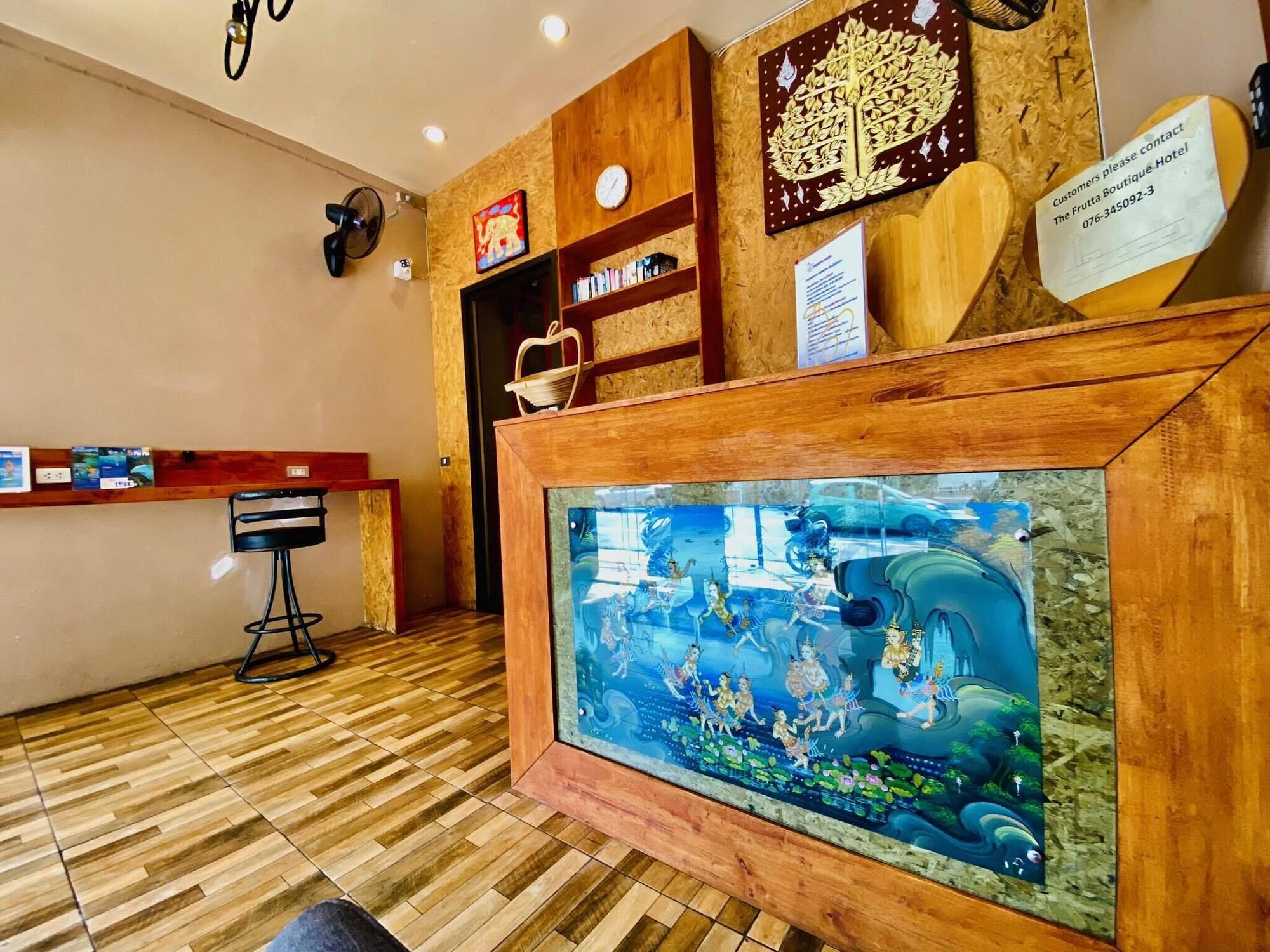 Vista Lobby Frutta Hostel
