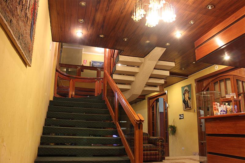 Varios Francis Puno Hotel
