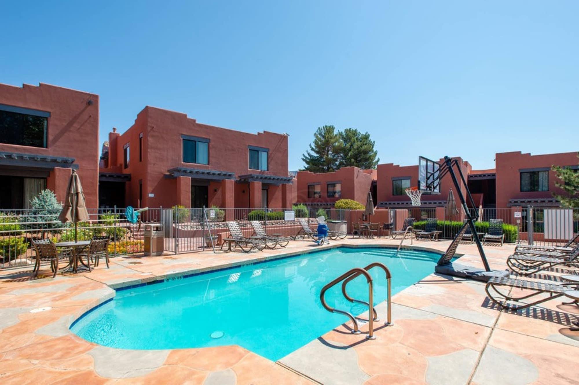 Varios Bell Rock Inn