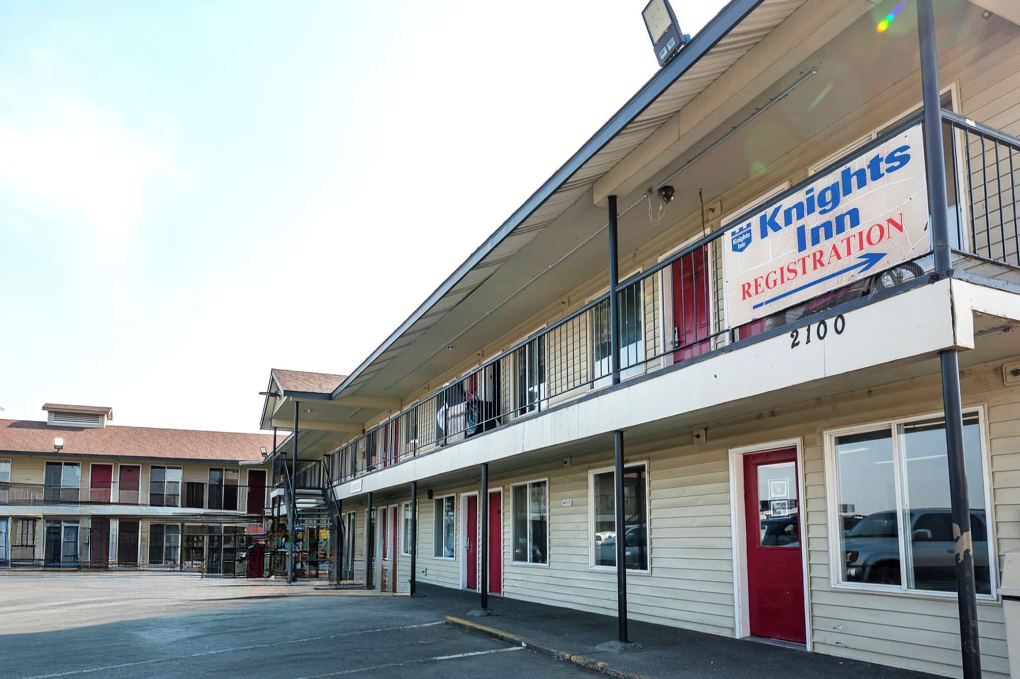 Varios King City Motel by OYO Pasco
