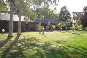 Alojamiento - Two Rivers Motel