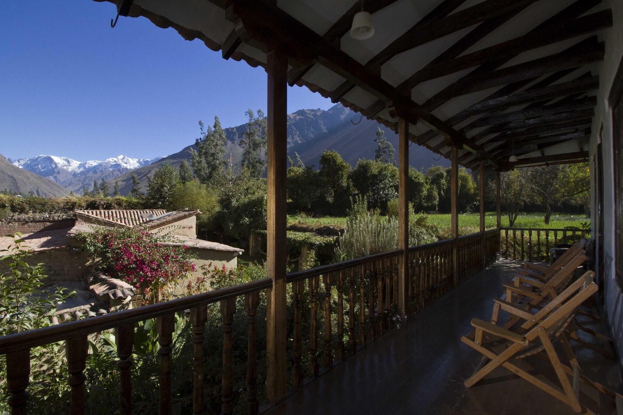 Vista Lobby El Albergue Ollantaytambo