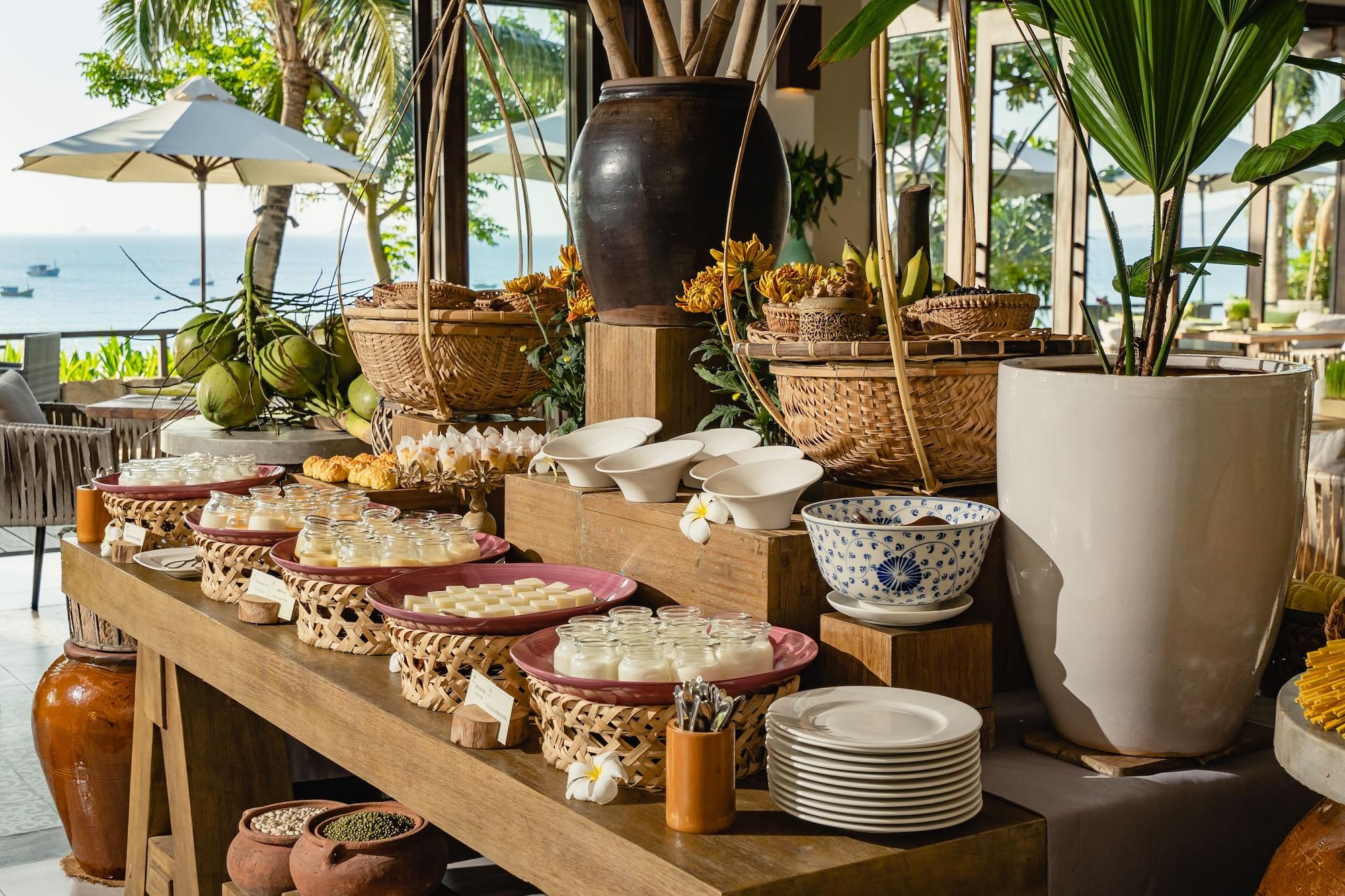 Restaurant Crown Retreat Quy Nhon
