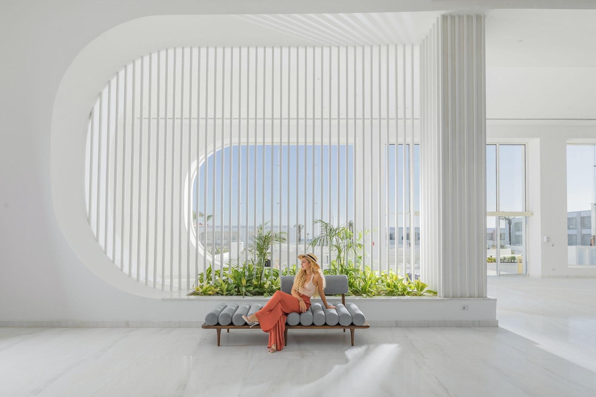 Vista Lobby White Hills Resort