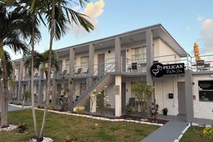 Alojamiento - Pelican By The Sea