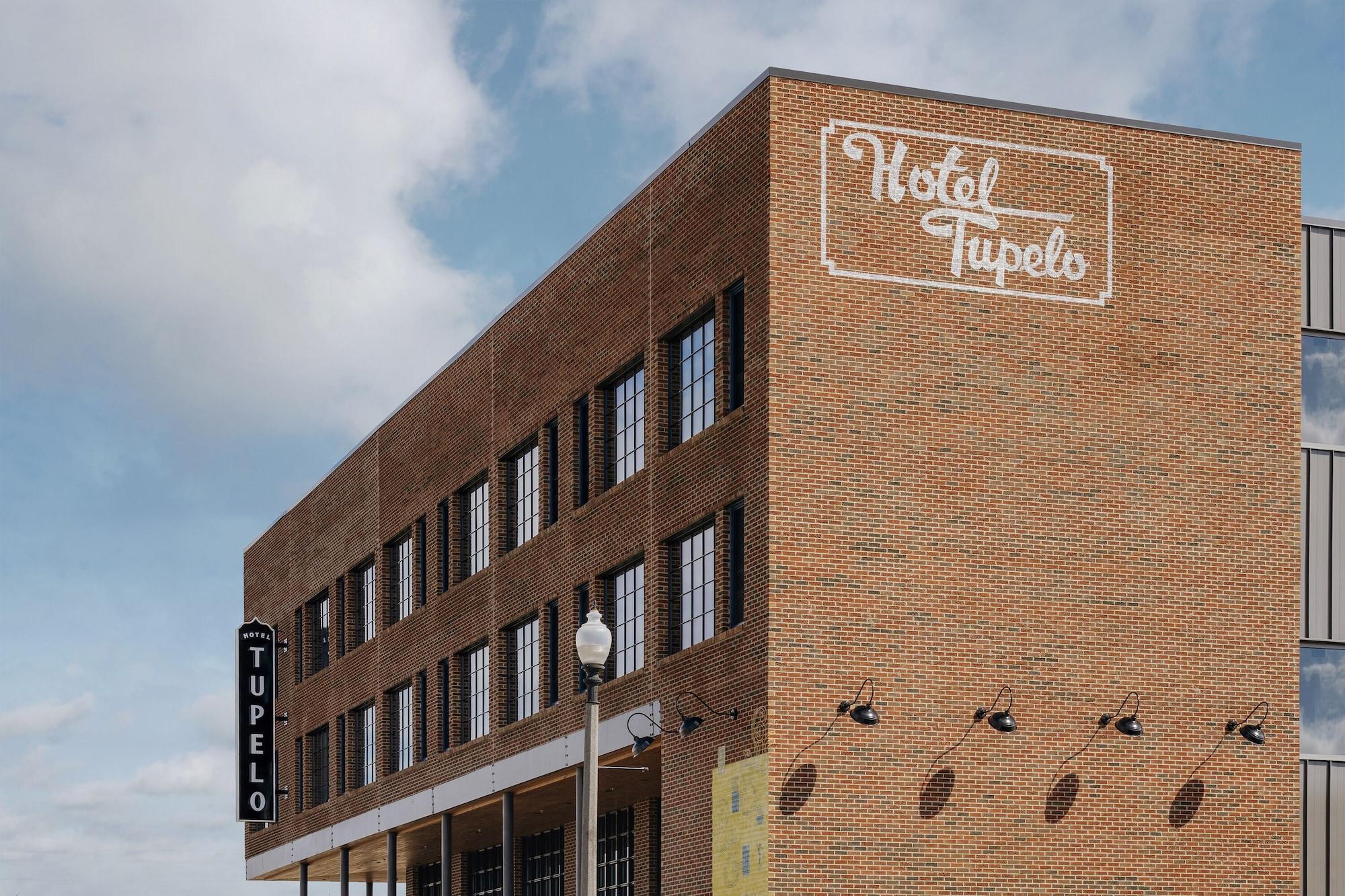 Vista Exterior Hotel Tupelo, a Wyndham Hotel