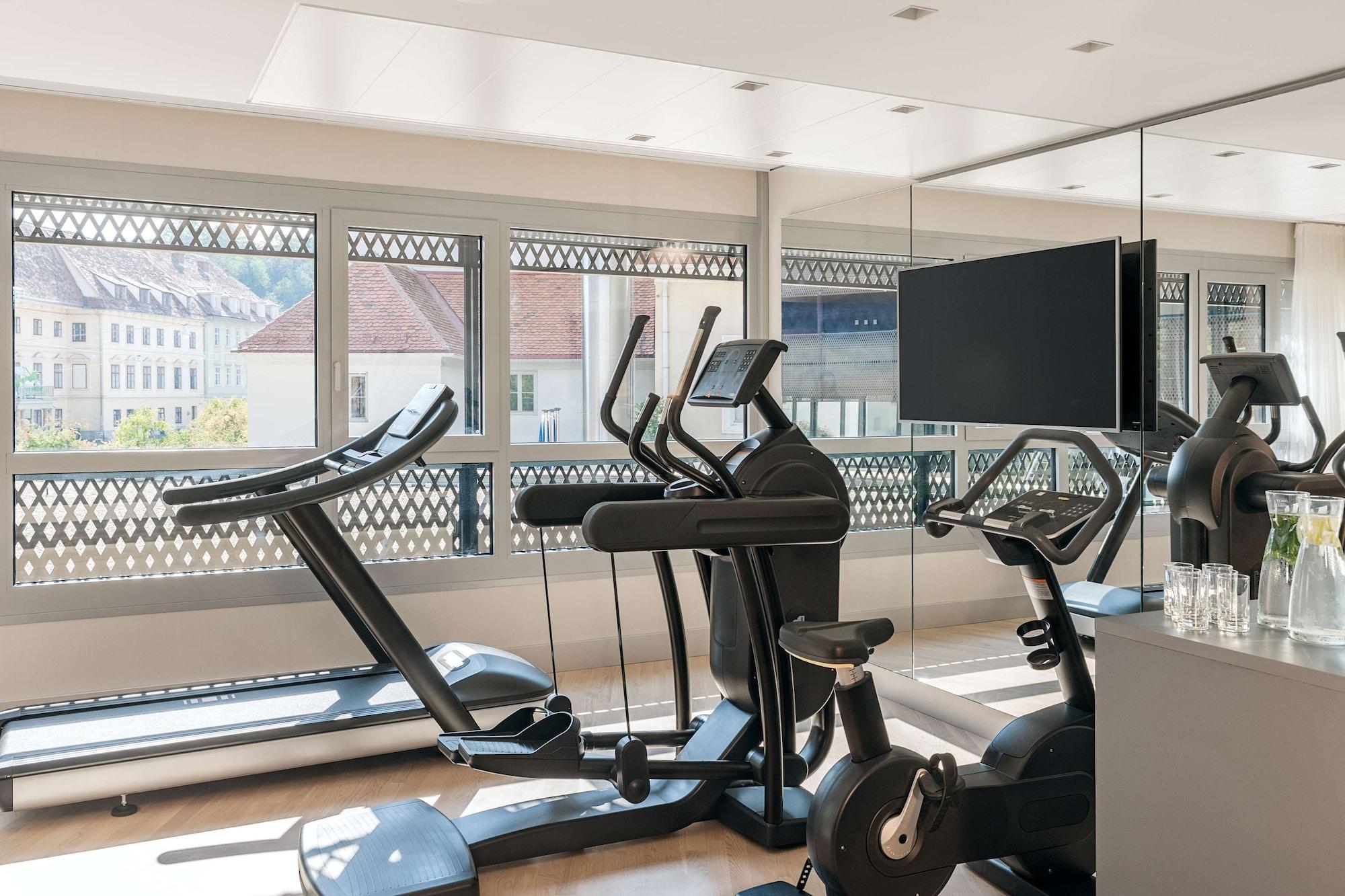 Gimnasio NH Graz City