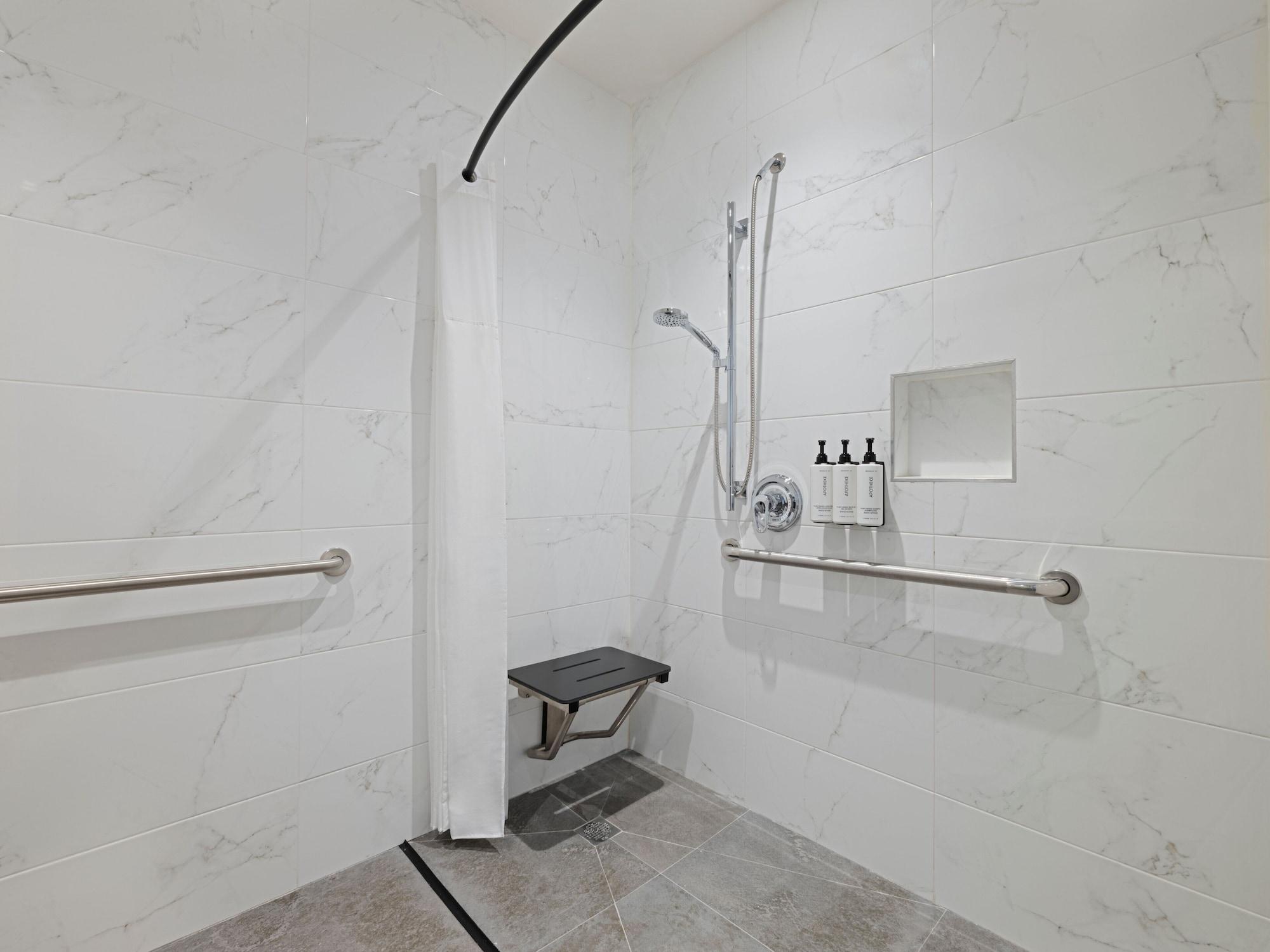 Habitación voco Astoria by IHG