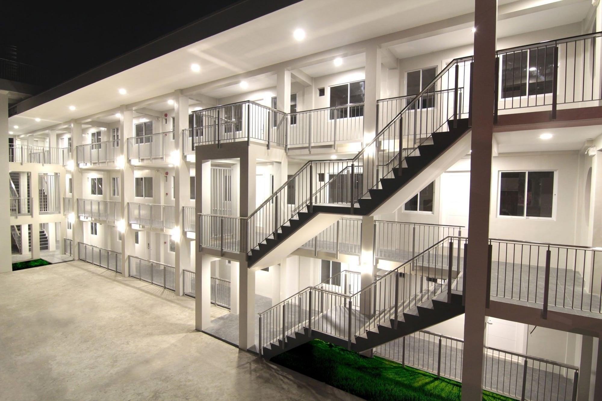 Varios Zpad Residences