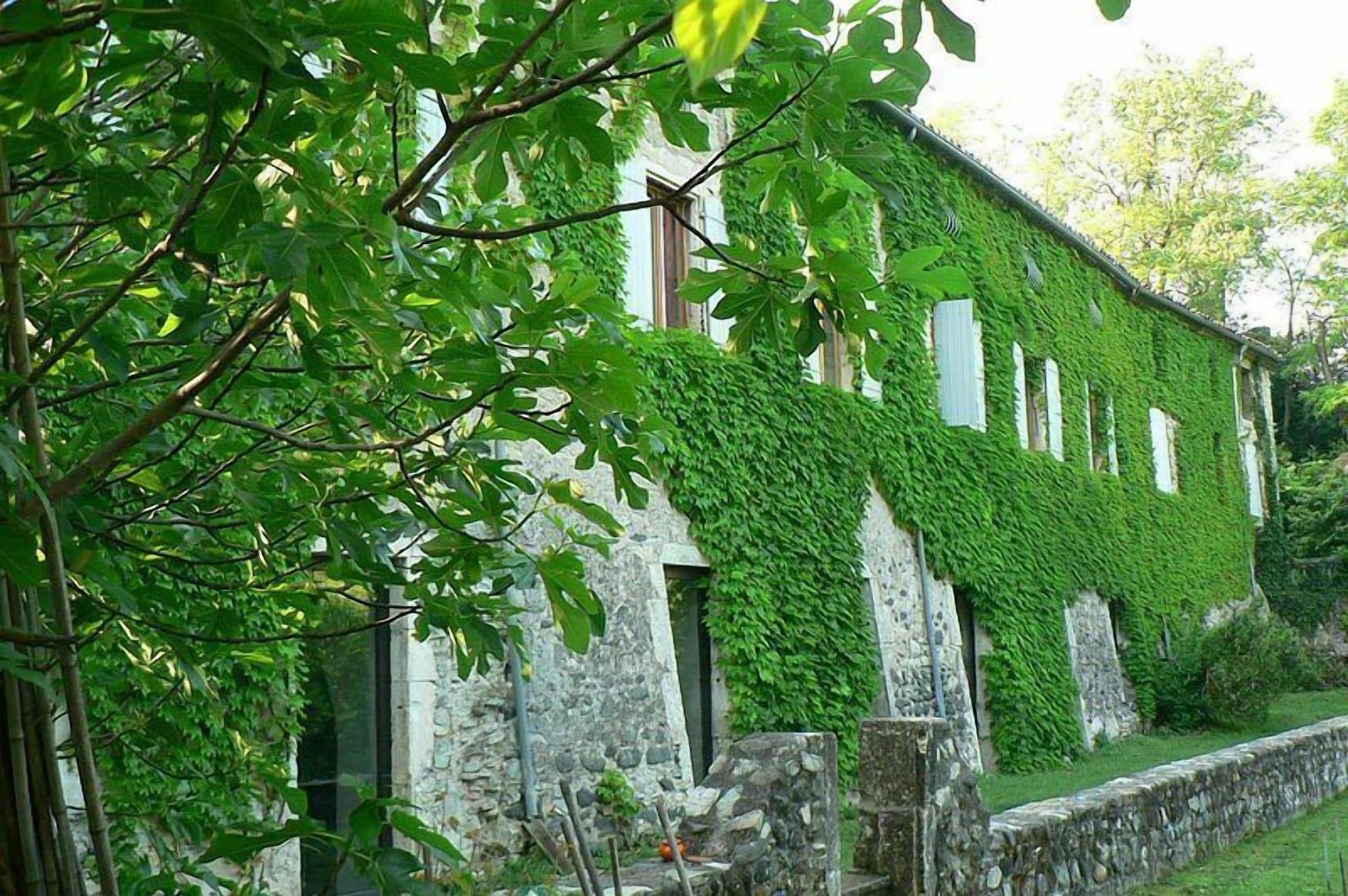 Vista Exterior Le Moulinage