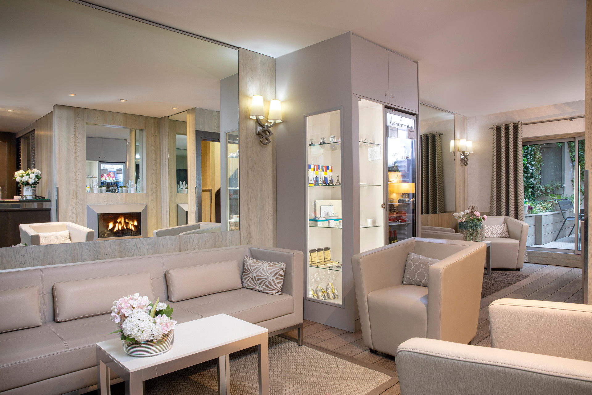 Vista Lobby Hotel Longchamp Elysees