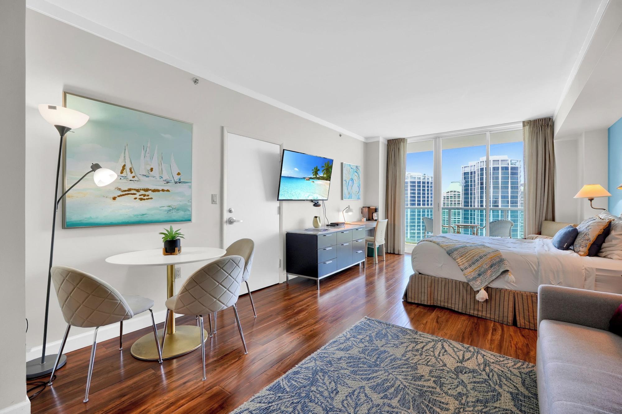 Habitación Glamorous Bay View Studio in the Grove